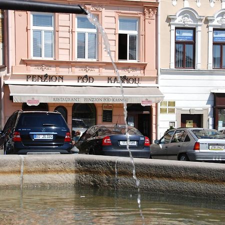 Penzion Pod Kasnou Фрідек-Містек Екстер'єр фото